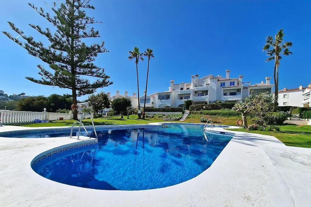 Hermoso Piso En La Cala De Mijas Con Vistas Al Mar